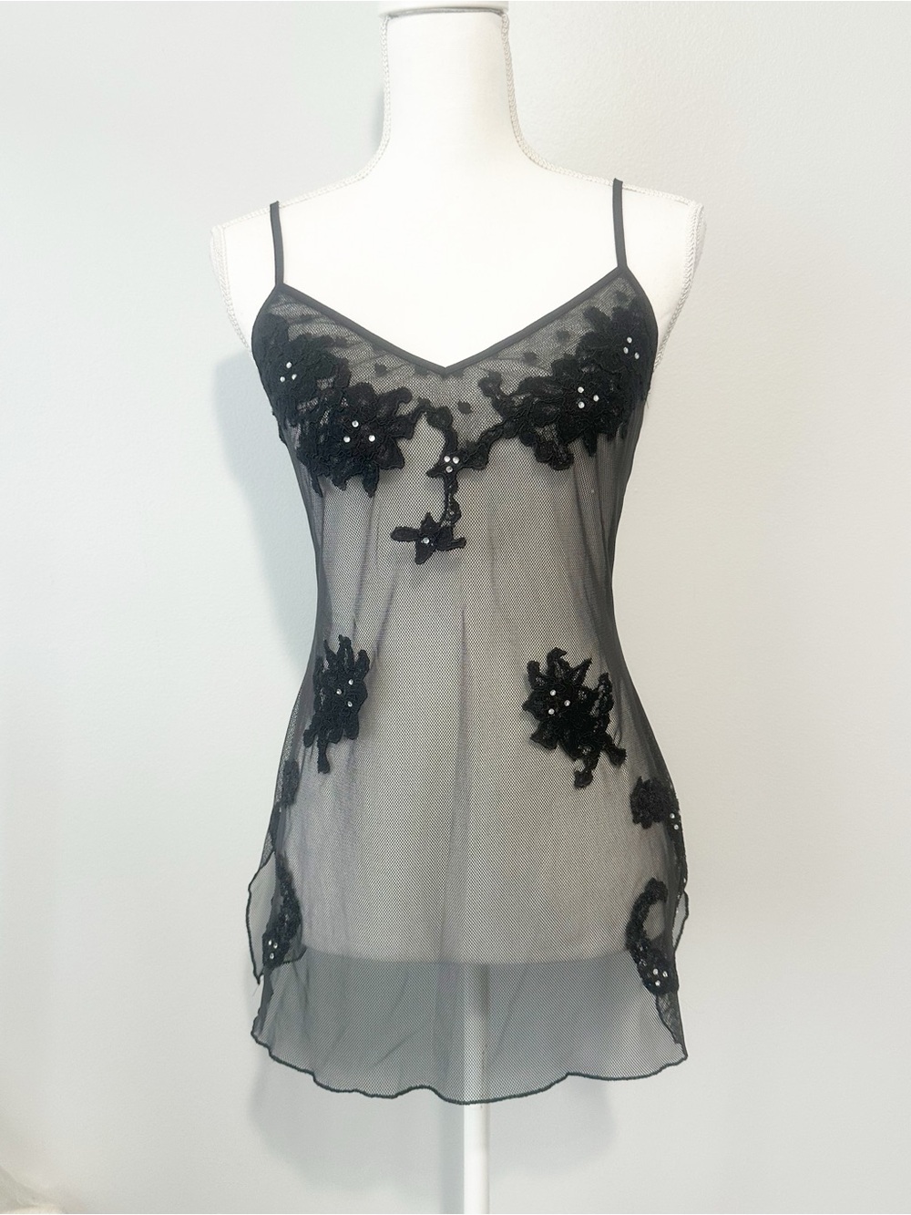 Victoria’s Secret lace Sheer Black Floral Appliqué sexy slip dress nighty small